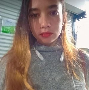 Meet your Posher, Claudia